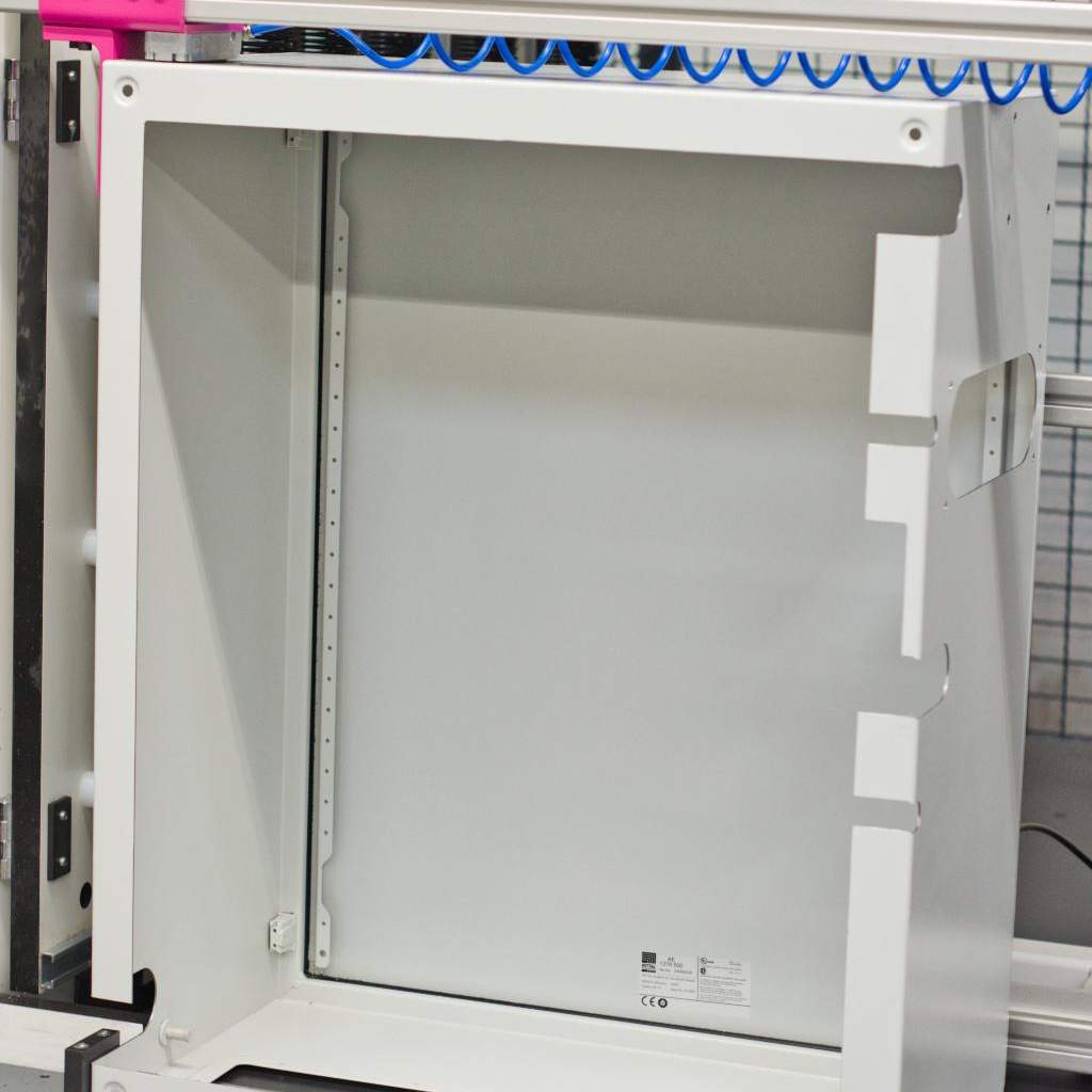 Schaltschrankbearbeitung mit der Perforex BC 1007 HS - Gottschild Automatisierungstechnik Hofbieber