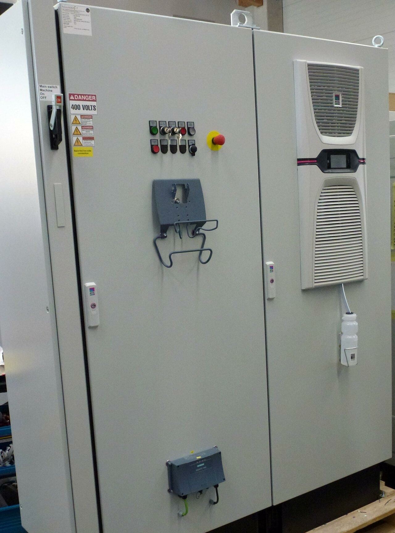 UL-Zertifizierung fertig qualifizierter Schaltschrank